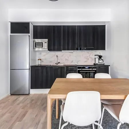 Wehost Brand New 1br On The Waterfront Near Metro @capellankuja 4 Apartment