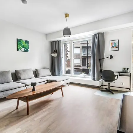 Apartment Wehost Brand New 1br On The Waterfront Near Metro @capellankuja 4