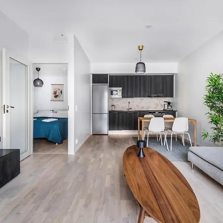 Wehost Brand New 1br On The Waterfront Near Metro @capellankuja 4